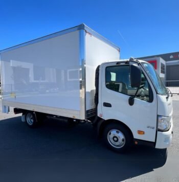 Hino 300 - 6 Pallet Refrigerated Truck